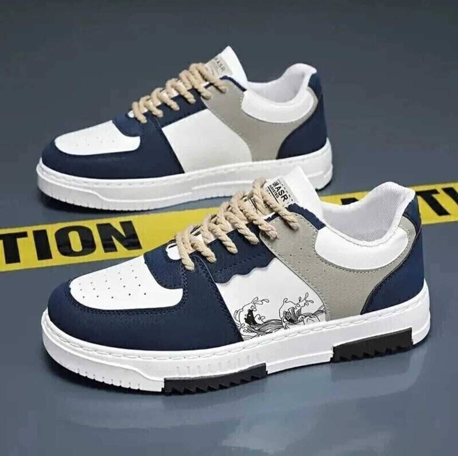 FOOTZIO Men's Casual Lightweight Sneakers - Image 2