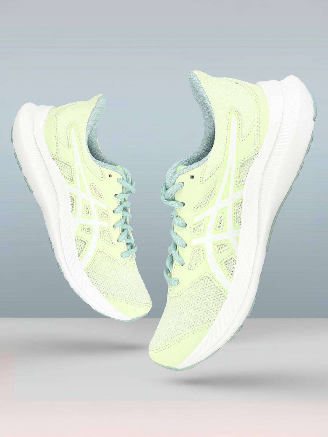 asics Jolt 4 Running Shoes For Women (Green , 4)
