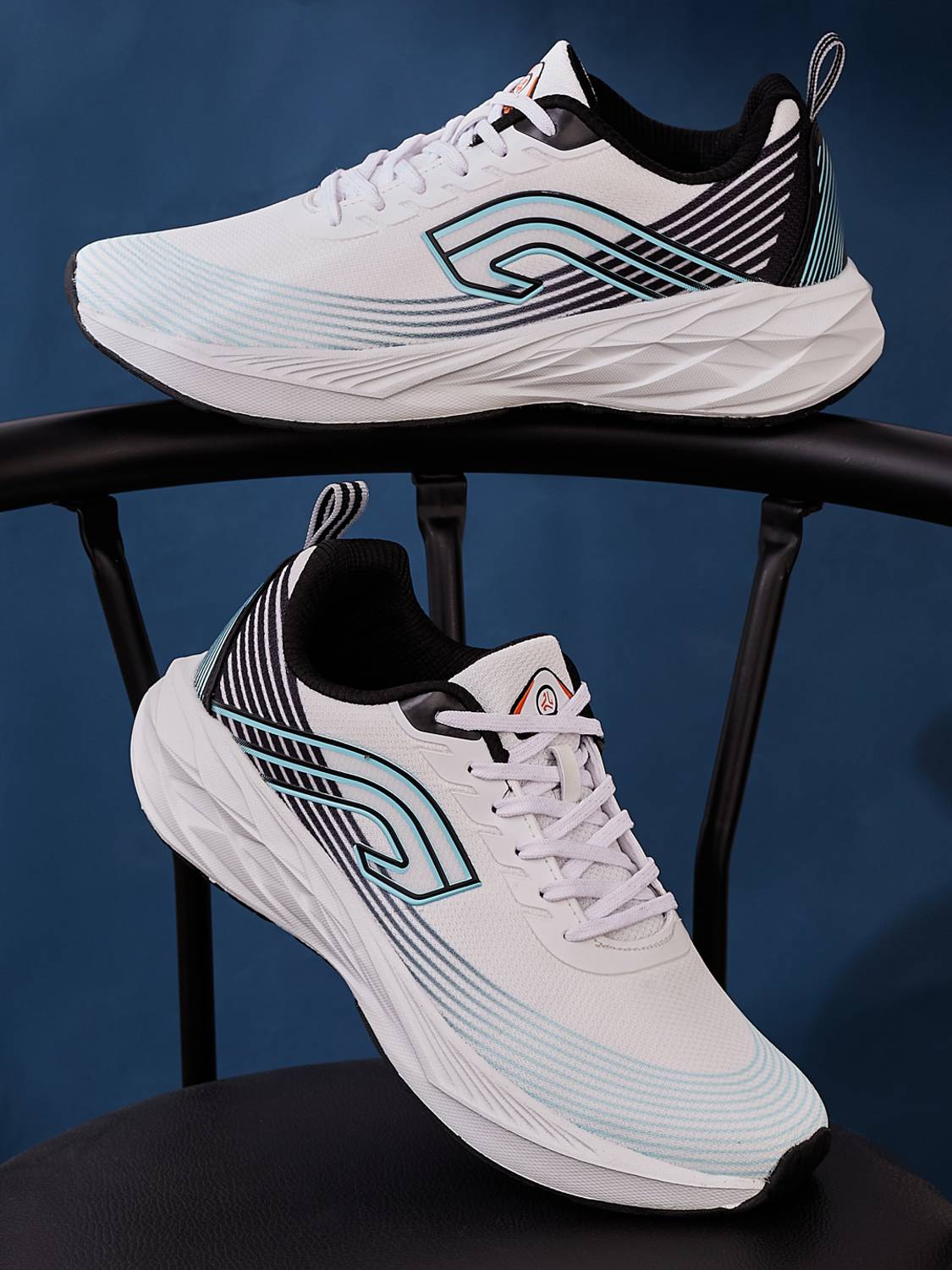 CAMPUS BAIT Running Shoes For Men White - Image 1