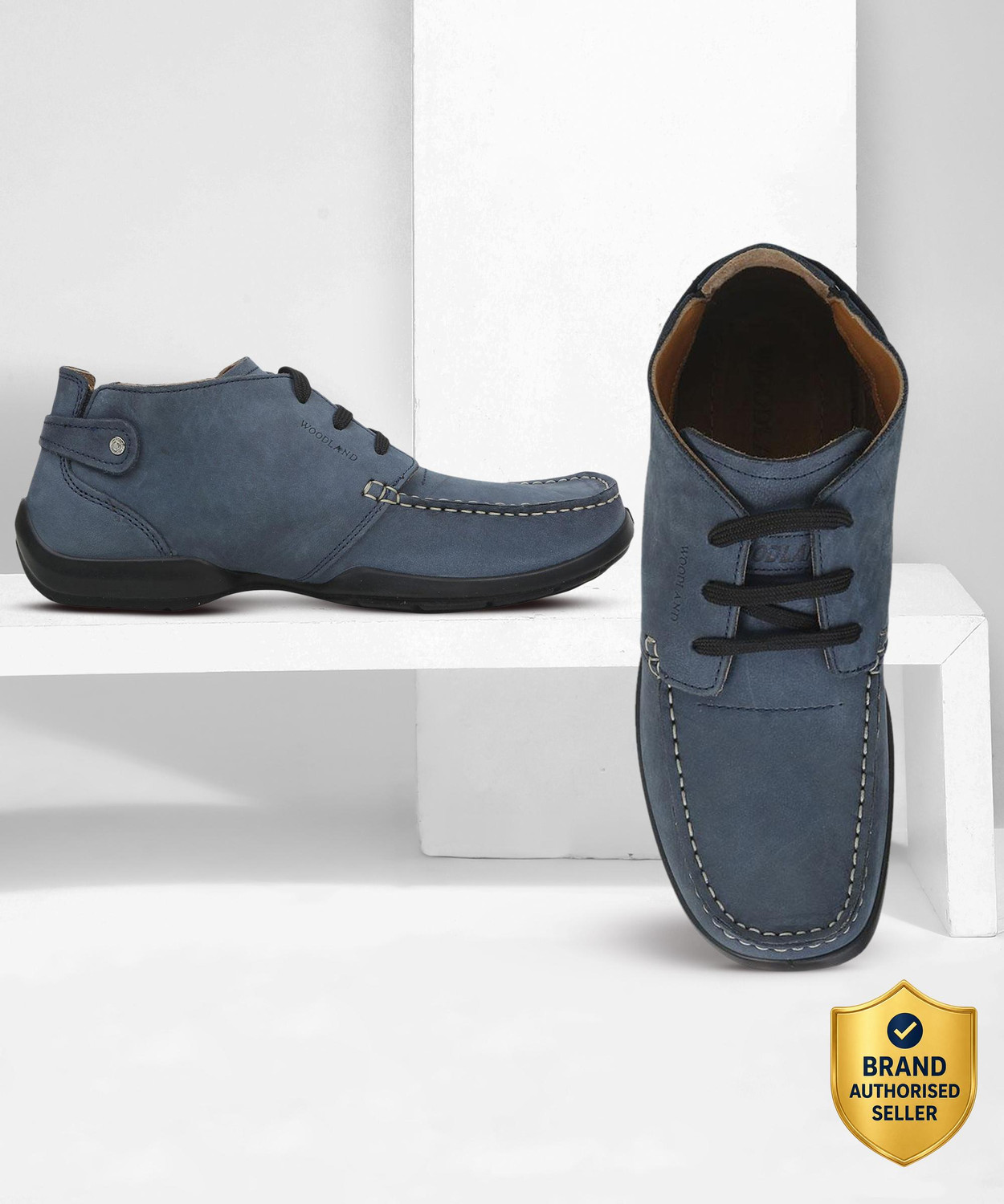 Image of WOODLAND Lace Up Lightweight Breathable Comfortable Daily Use Casuals For Men