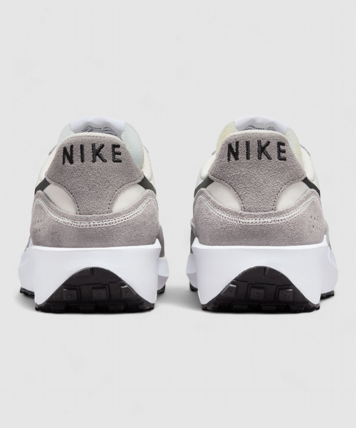 Image of NIKE WAFFLE NAV Sneakers For Men