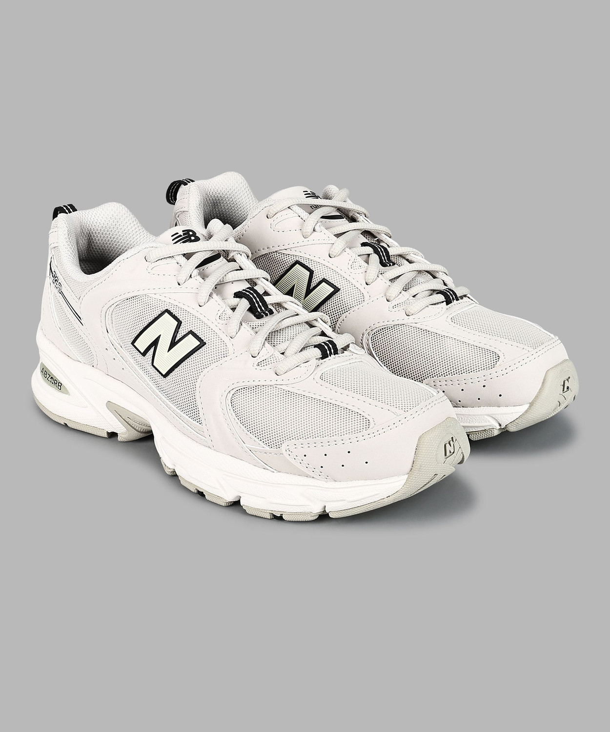 Image of New Balance 530 Sneakers For Men