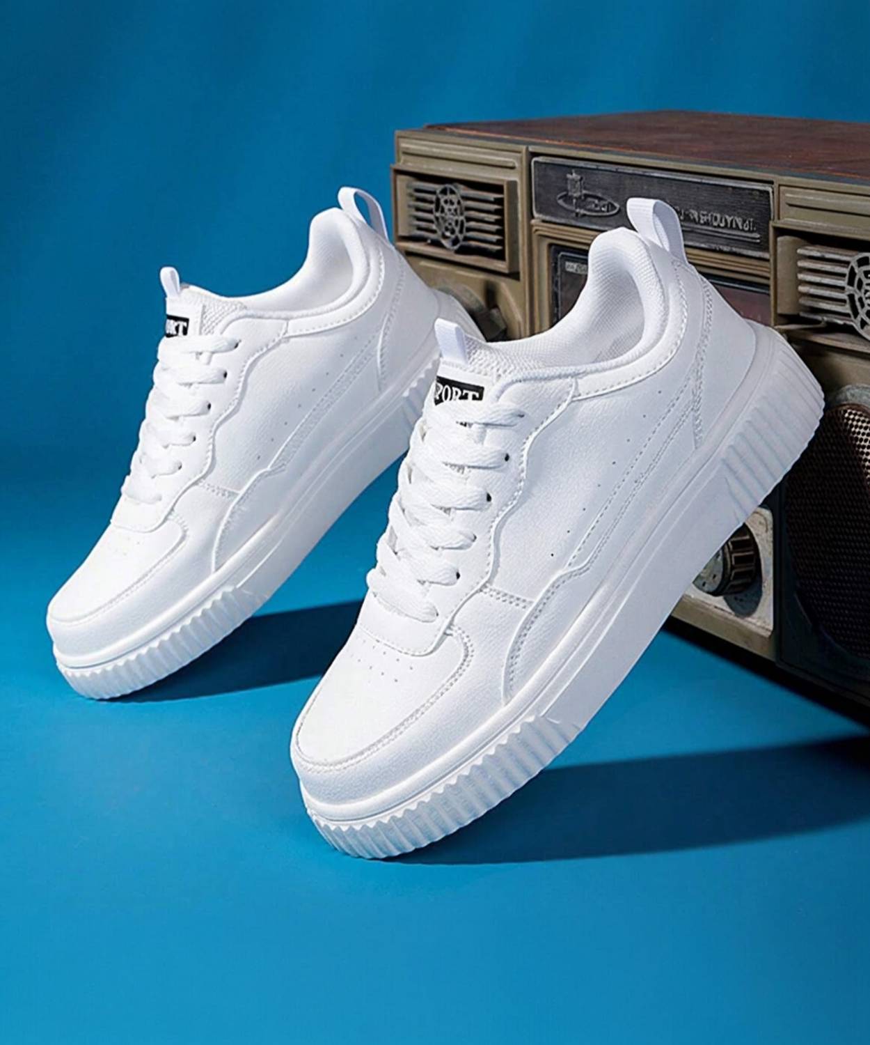 Lejano Sneakers for Men White