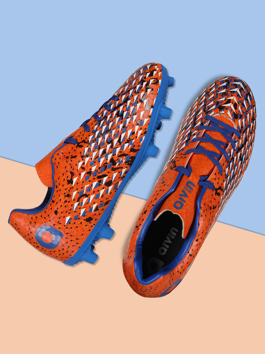 Image of AIVIN SPEED KING Football Shoes for Men, for Soft and Hard ground, with TPU sole Football Shoes For Men