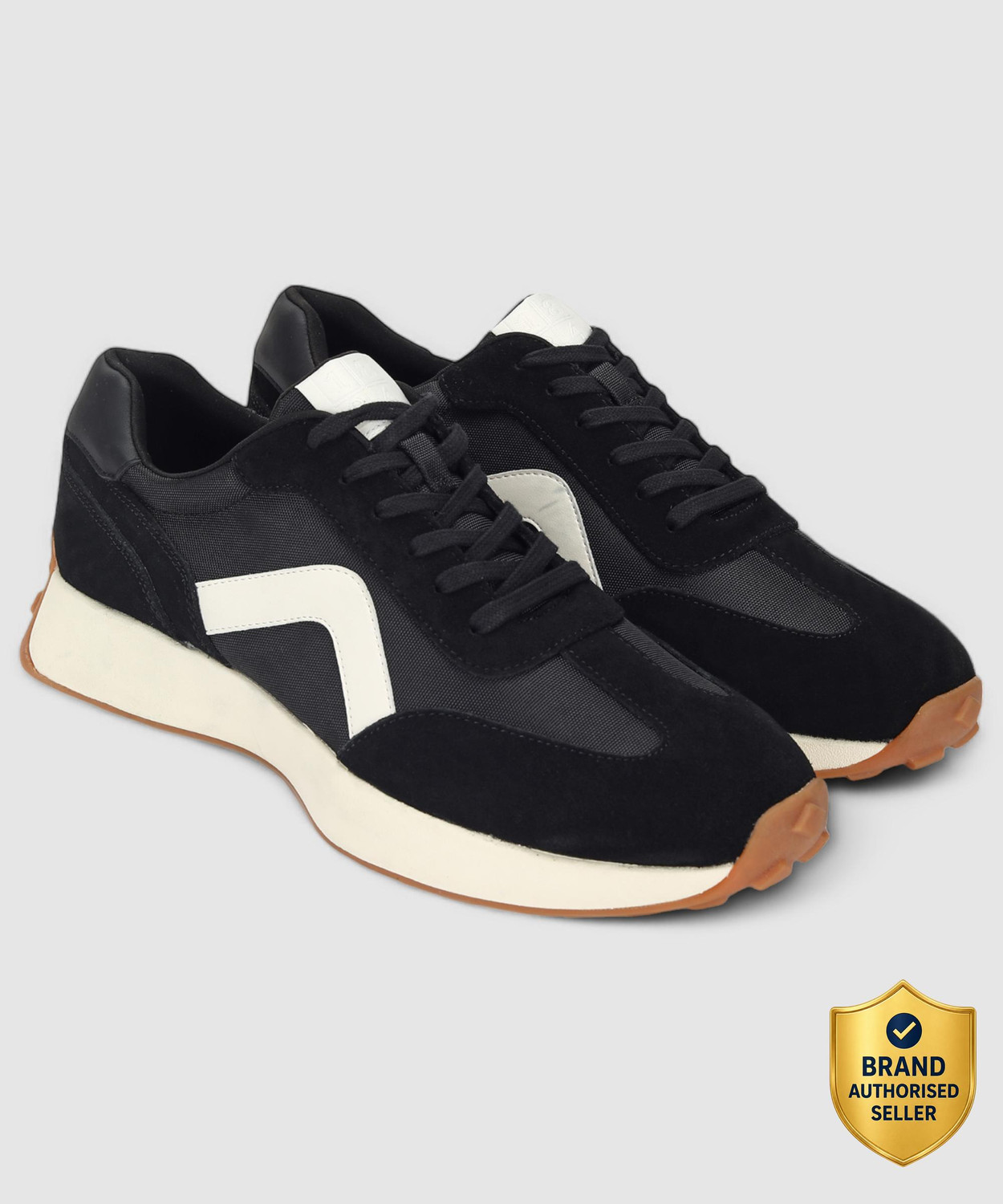 Image of MARKS & SPENCER Sneakers For Men (Black, 7)