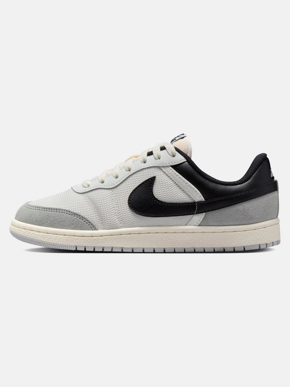 Nike Air Jordan Skyline Low White Women's Sneakers - Image 2