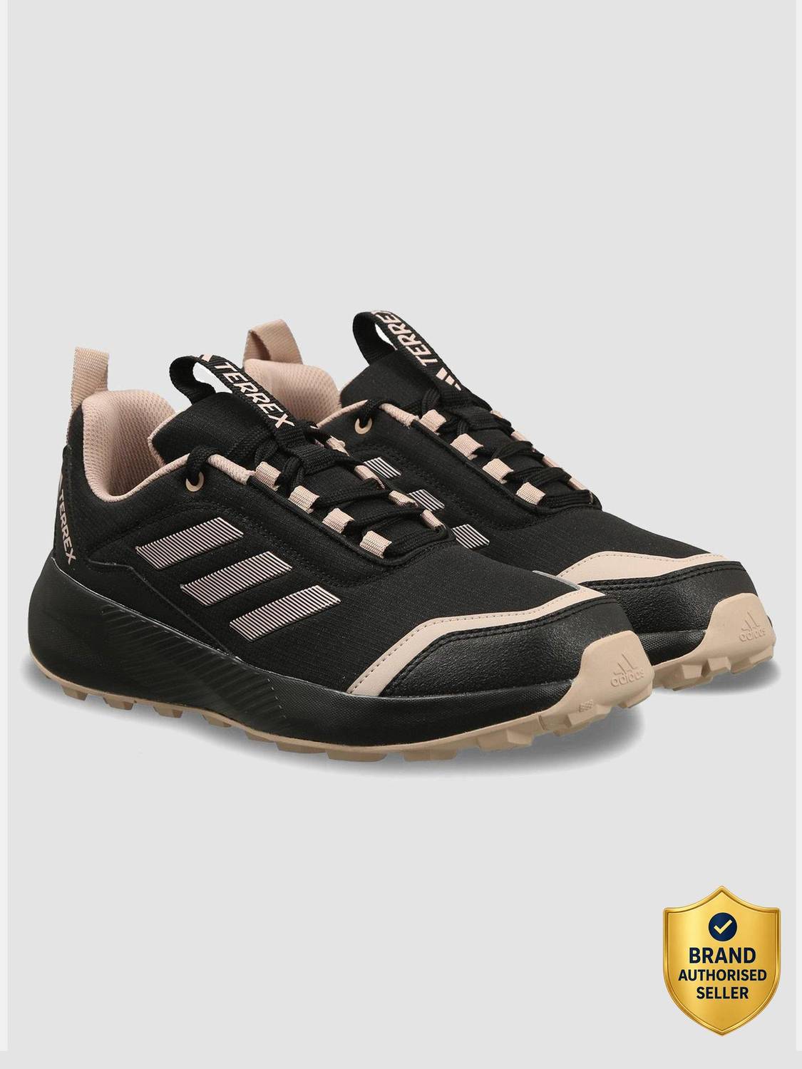 Adidas Tramp Pro Black Running Shoes for Men - Image 1