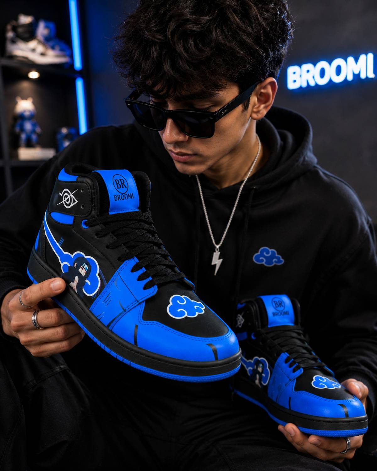 BROOMI Men's Black Sneakers