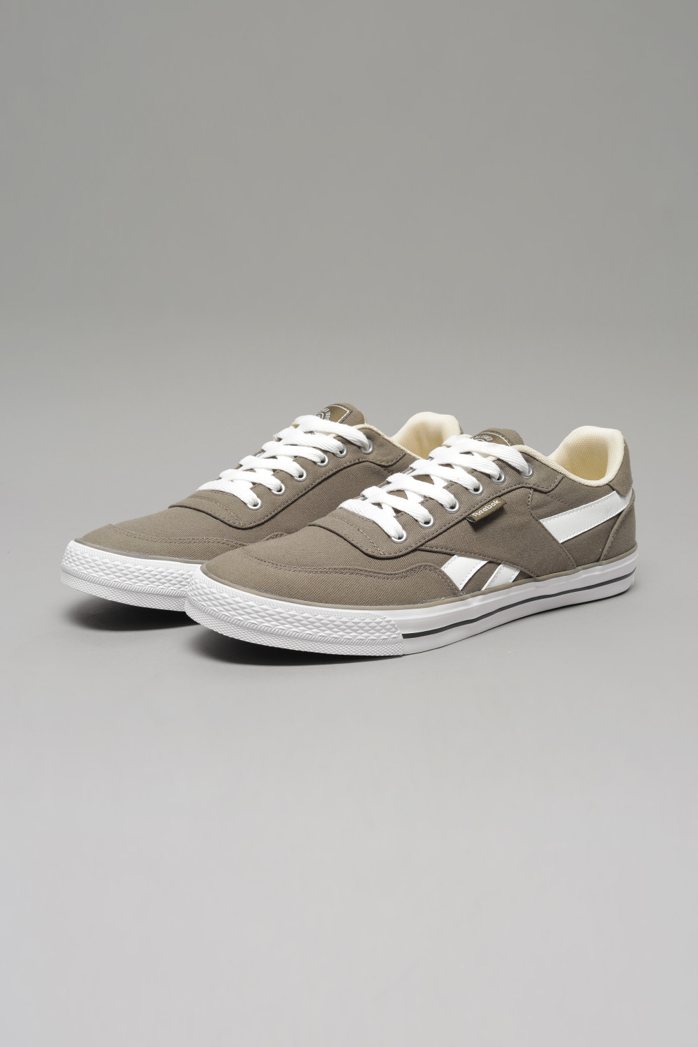 Image of REEBOK COTS ZEA Sneakers For Men