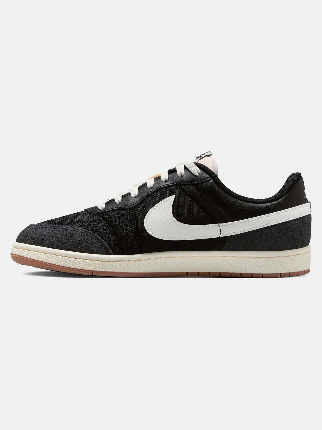 Image of NIKE AIR JORDAN SKYLINE LOW Sneakers For Men