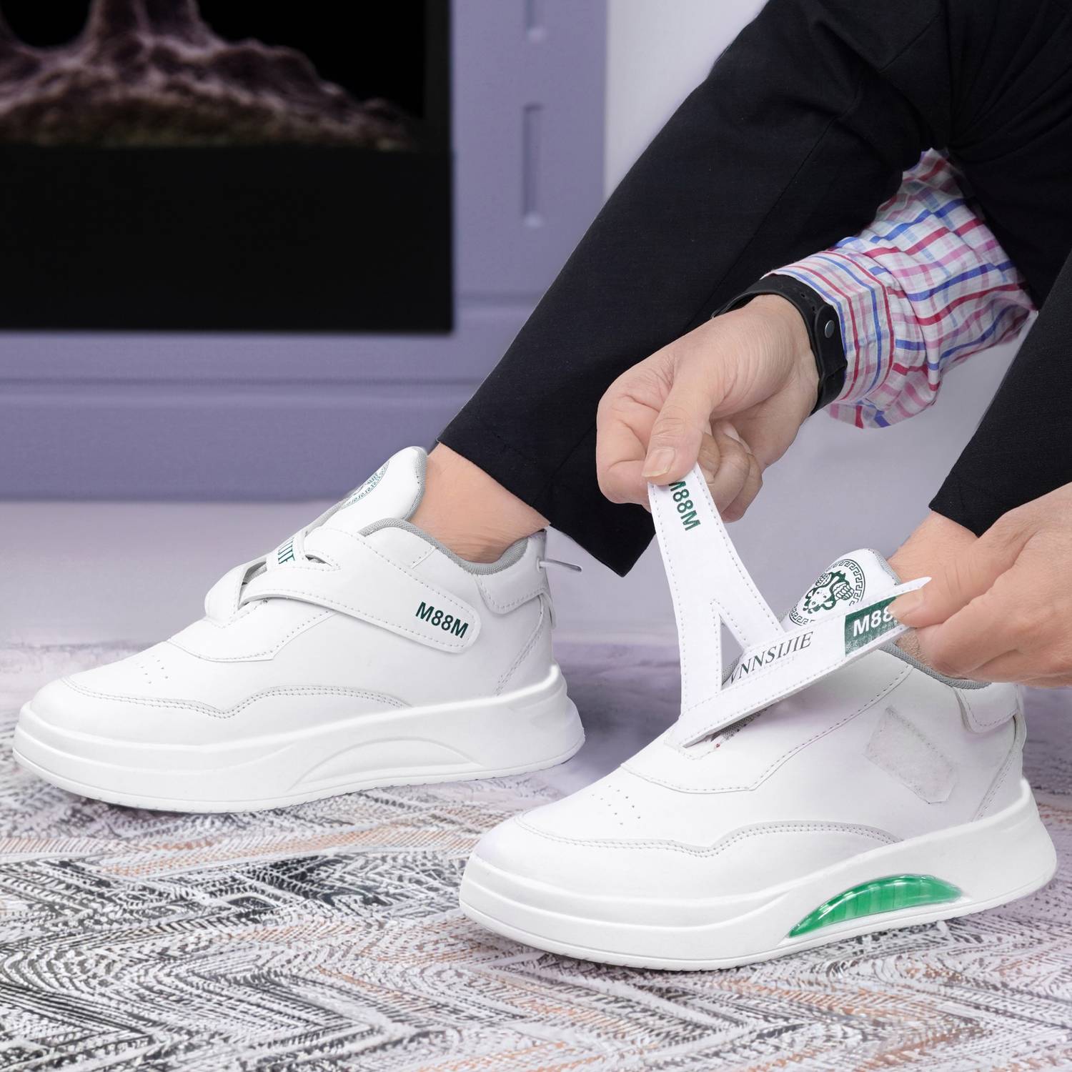 ROASTER Multicolor Sports Casual Sneakers for Men - Image 4