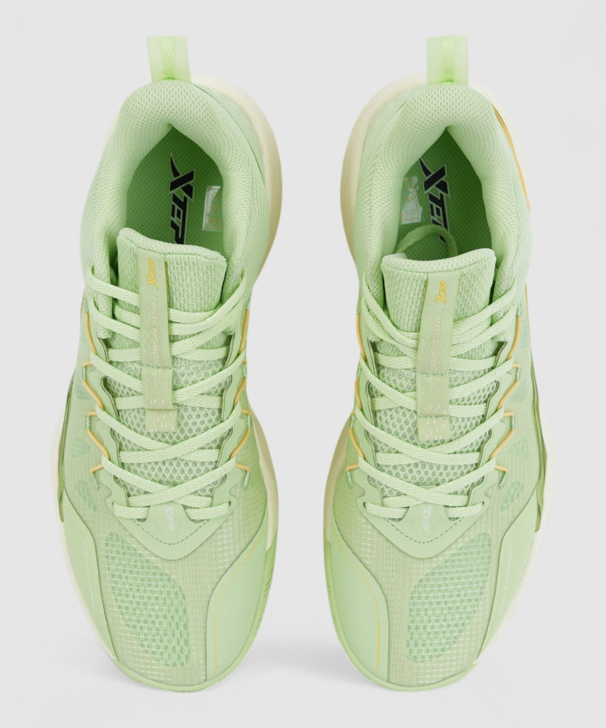 Image of Xtep JL.7 Feather Foam Basketball Shoes For Men