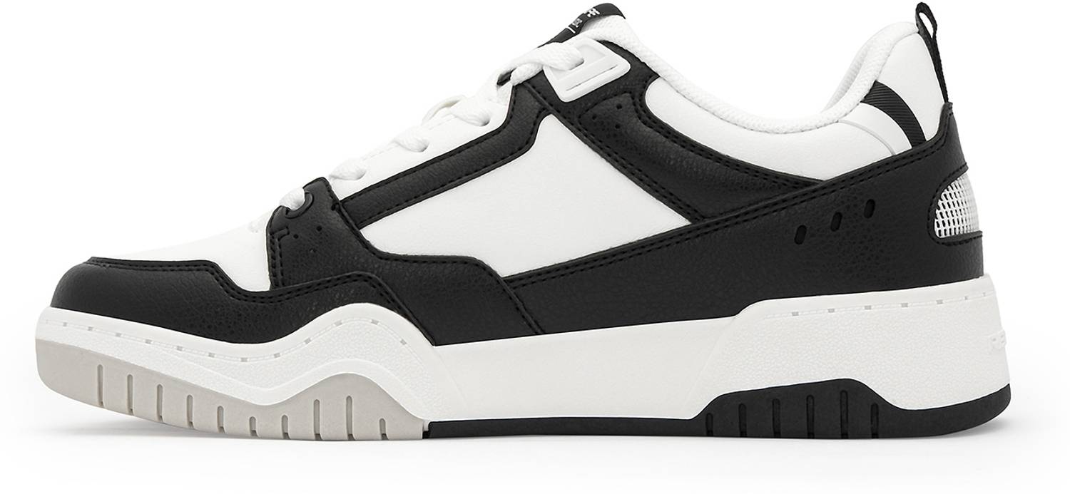 RED TAPE Stylish Everyday Sneakers for Men - Image 3