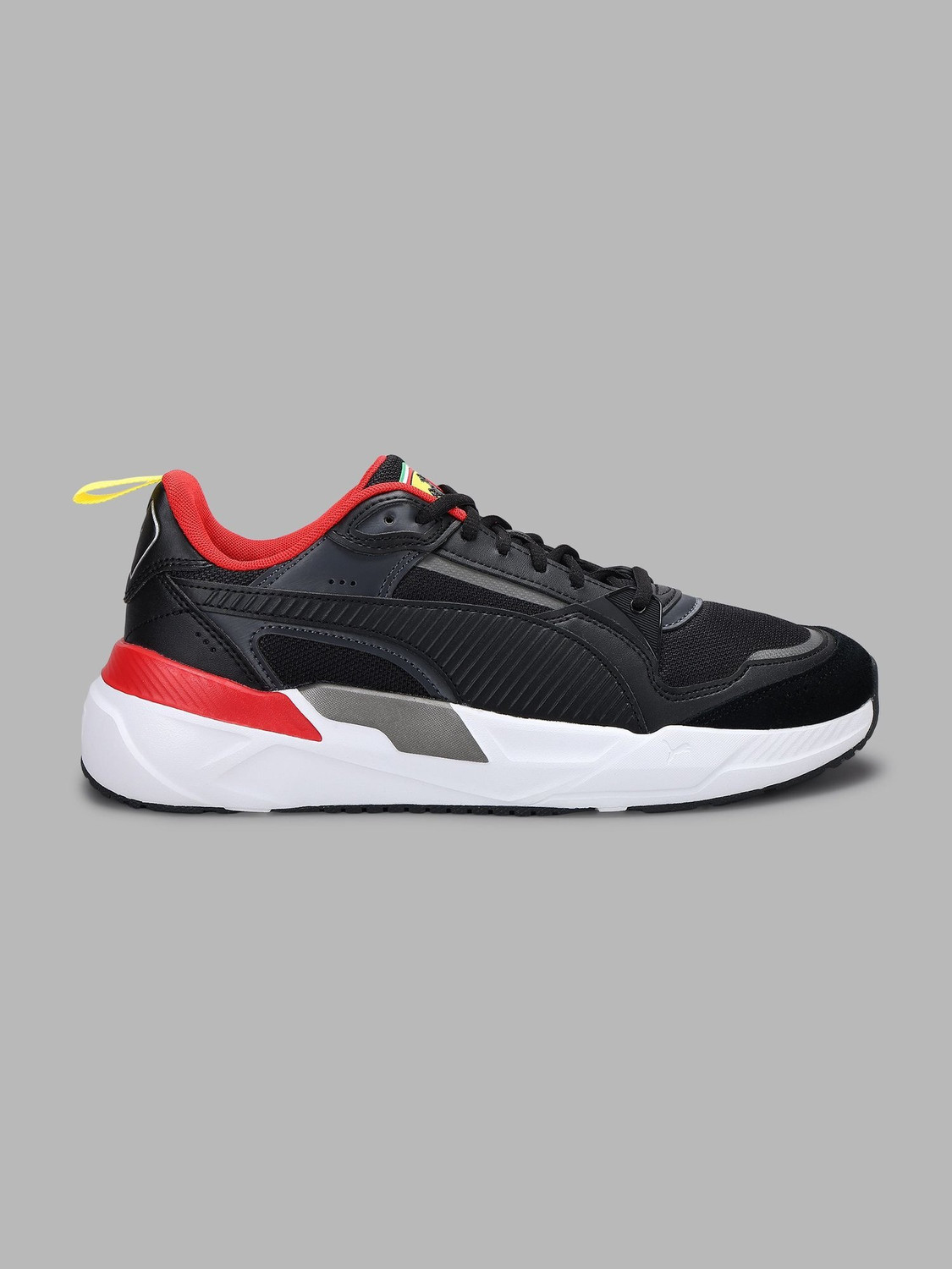 Image of PUMA Ferrari Trinity 2 IN Sneakers For Men