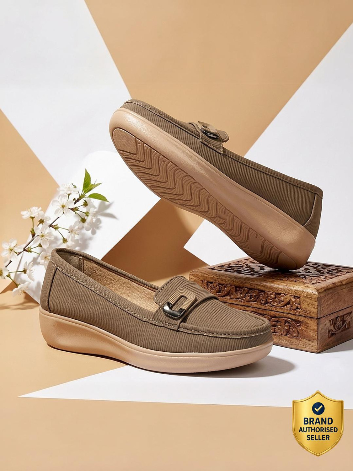 Image of KILLER Loafers For Women (Beige, 4)