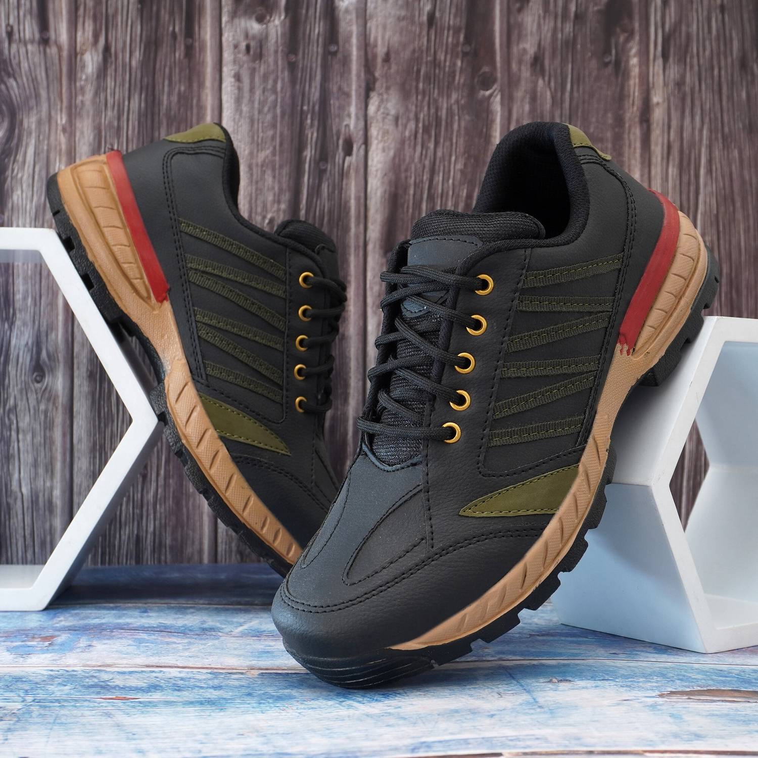ARIWA Trendy Stylish outdoor Fashionable Hiking Treking sneaker sor men Outdoors For Men