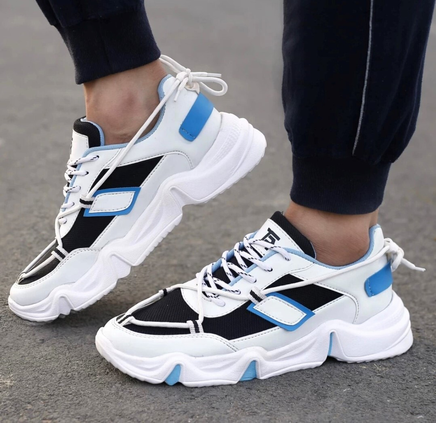 Image of EZDEZARIO Running Shoes For Men