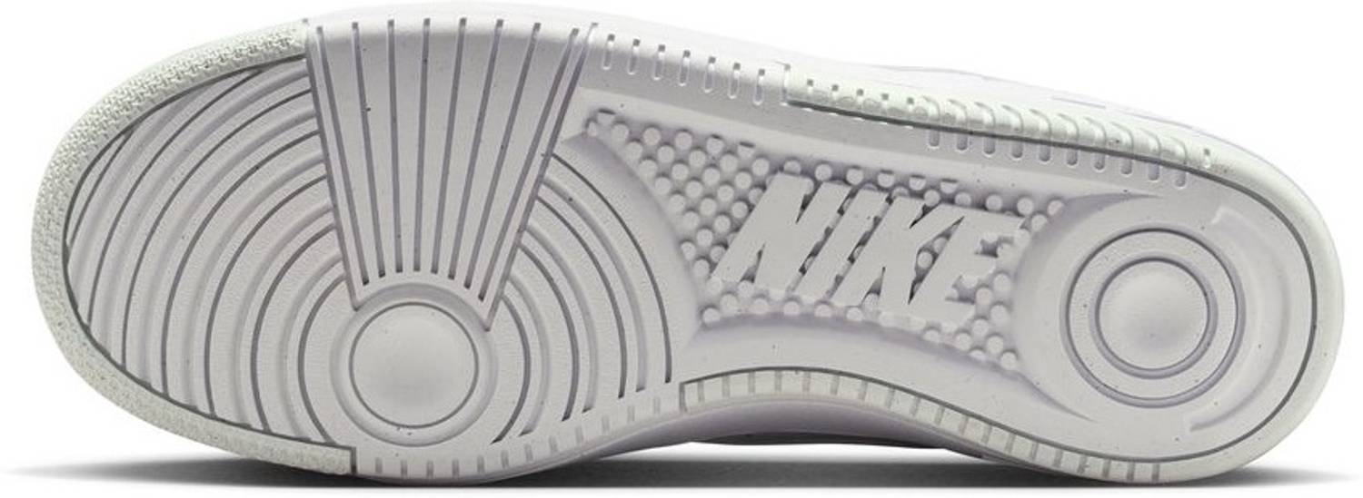 Nike Gamma Force Women's White Sneakers - Image 4