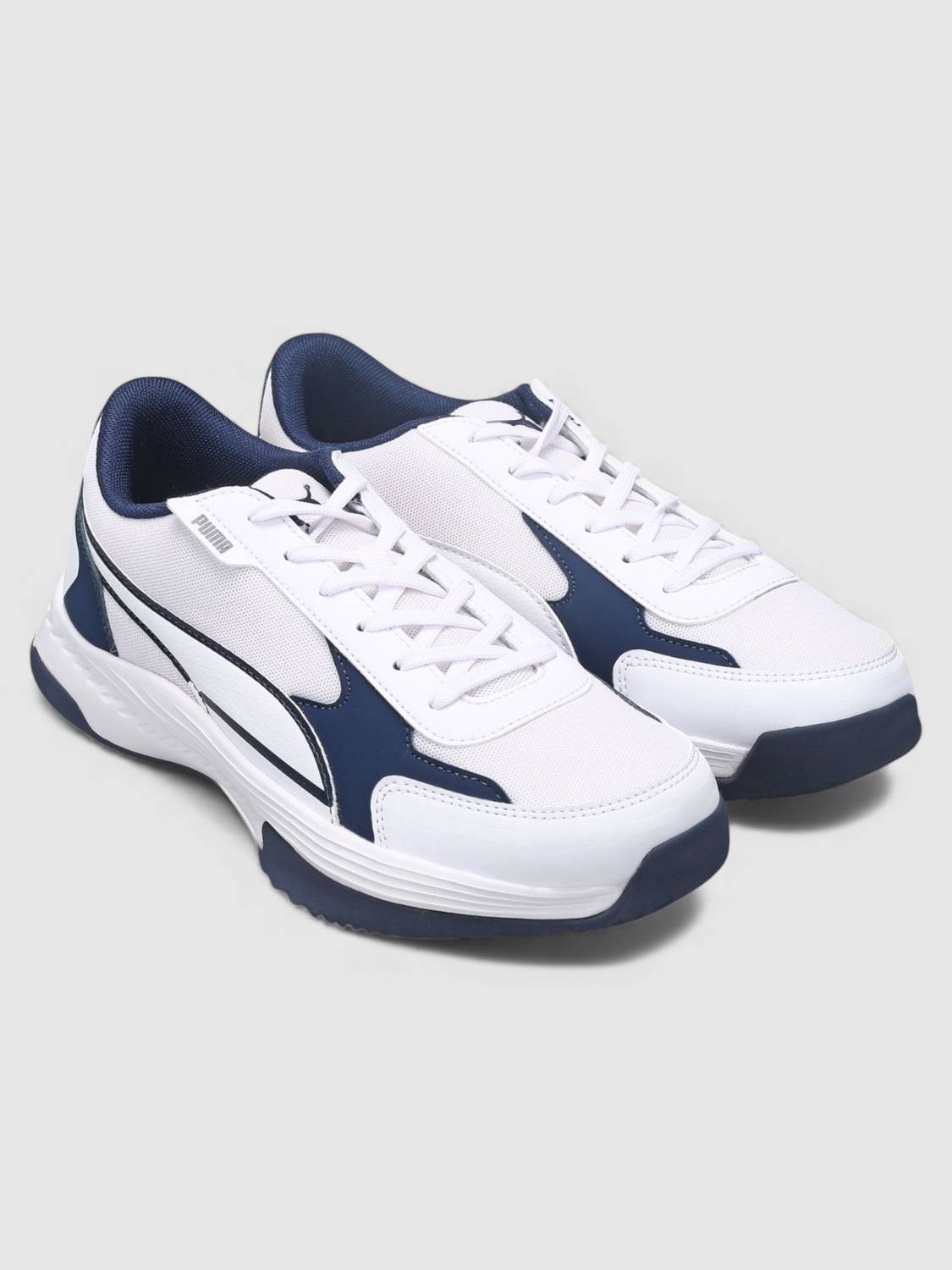 PUMA Flycourt Badminton Shoes for Men (White) - Image 4
