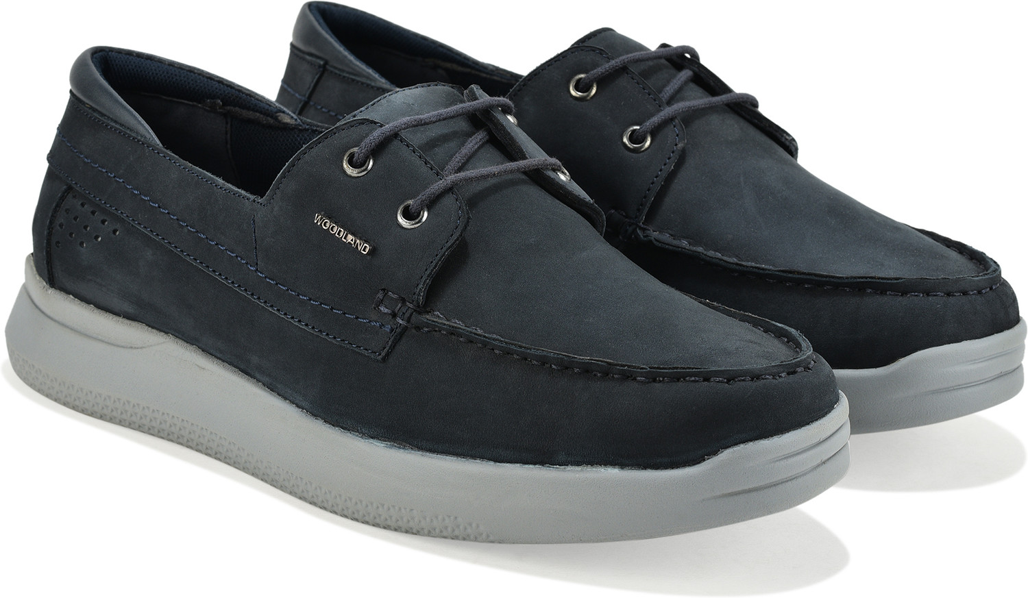 Image of WOODLAND Lace Up Lightweight Breathable Comfortable Daily Use Casuals For Men