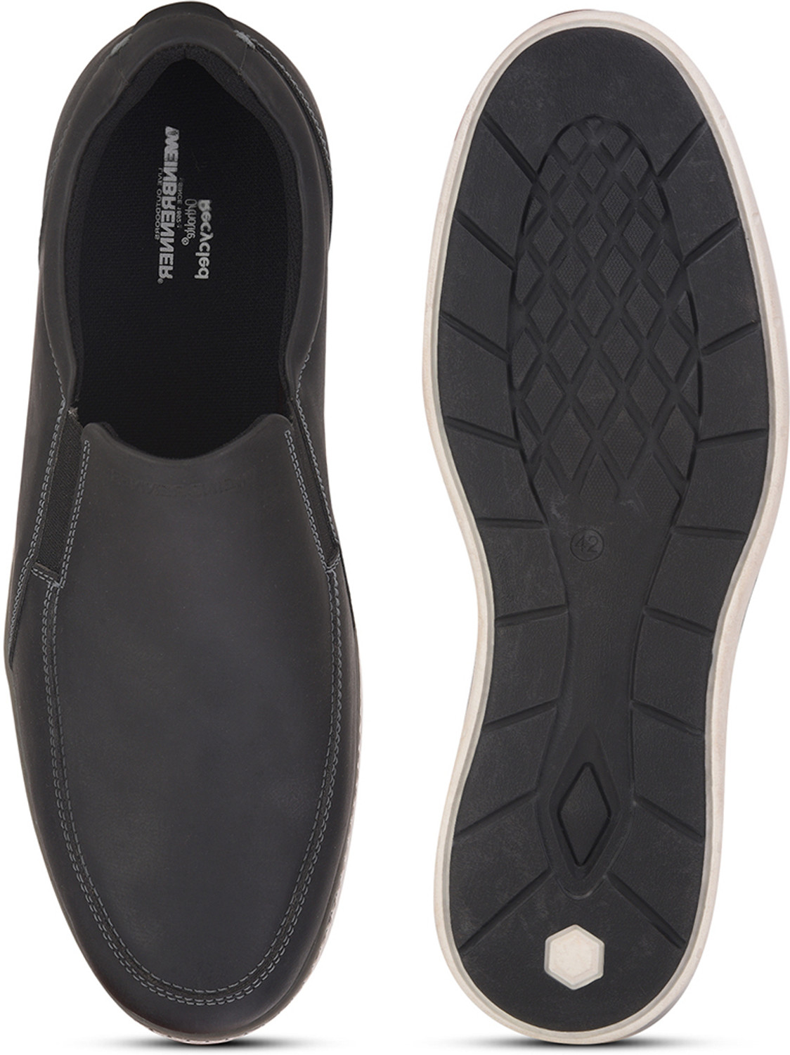 Image of Weinbrenner Bta Mens Black Slipon Style with Comfort and Elegance Perfect for Casual Casuals For Men