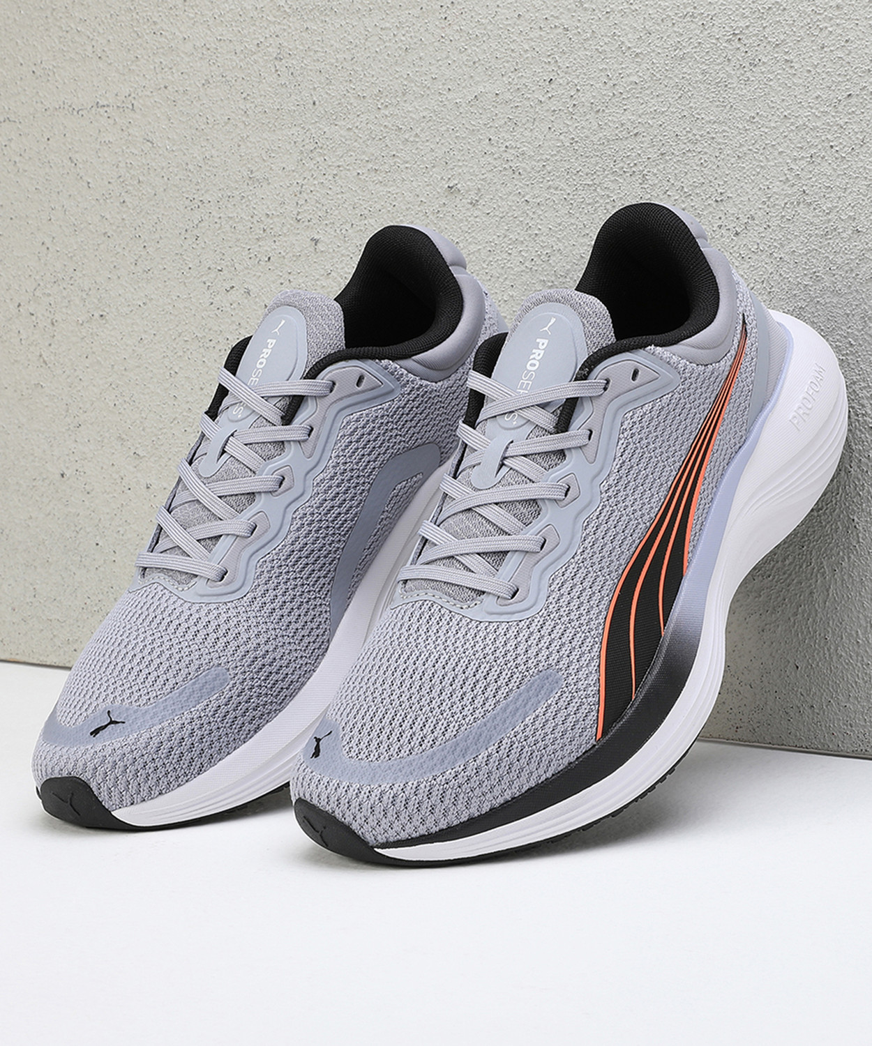 Image of PUMA Scend Pro Running Shoes For Women