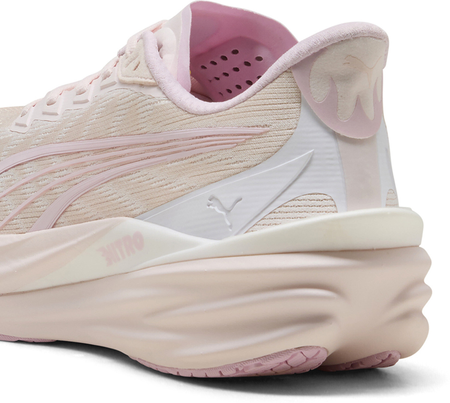 Image of PUMA Deviate NITRO 4 Running Shoes For Men