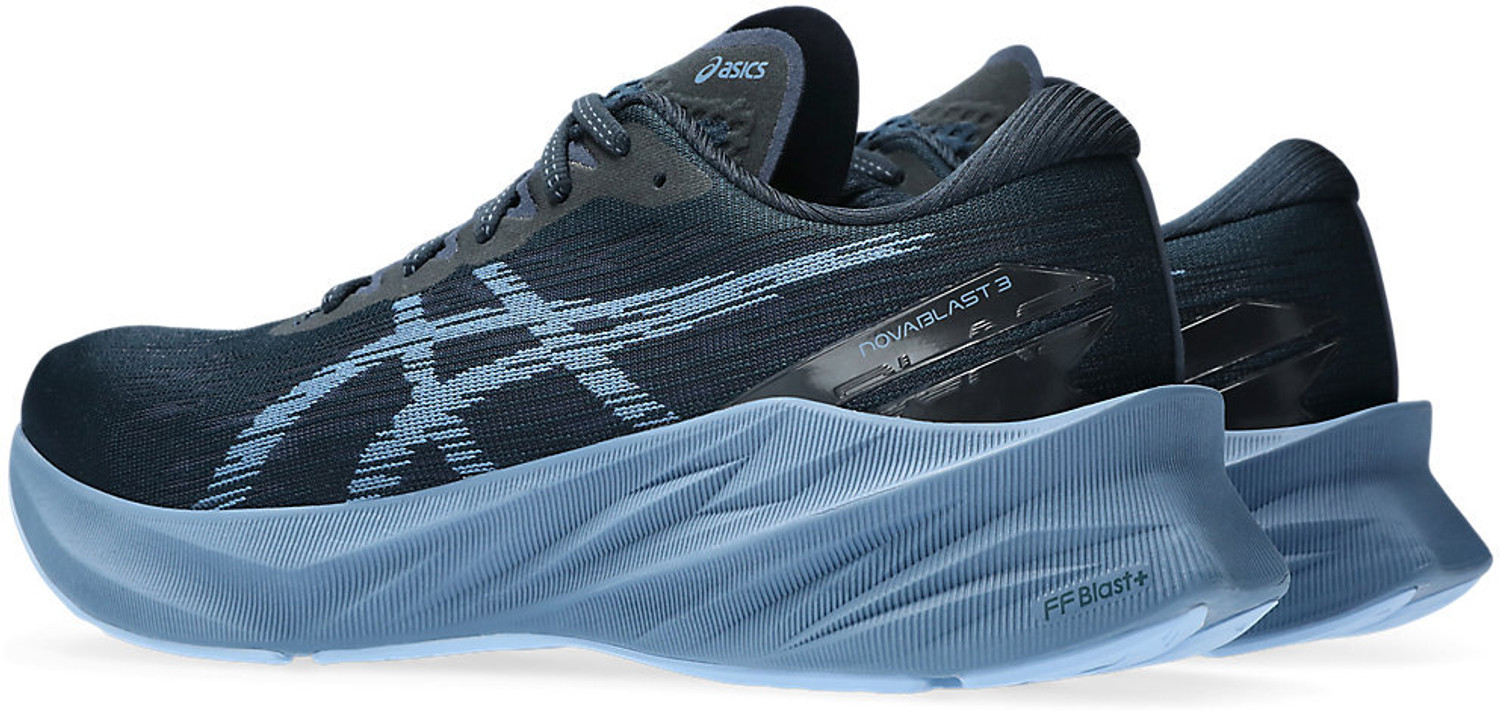 Image of Asics NOVABLAST 3 Sneakers For Men