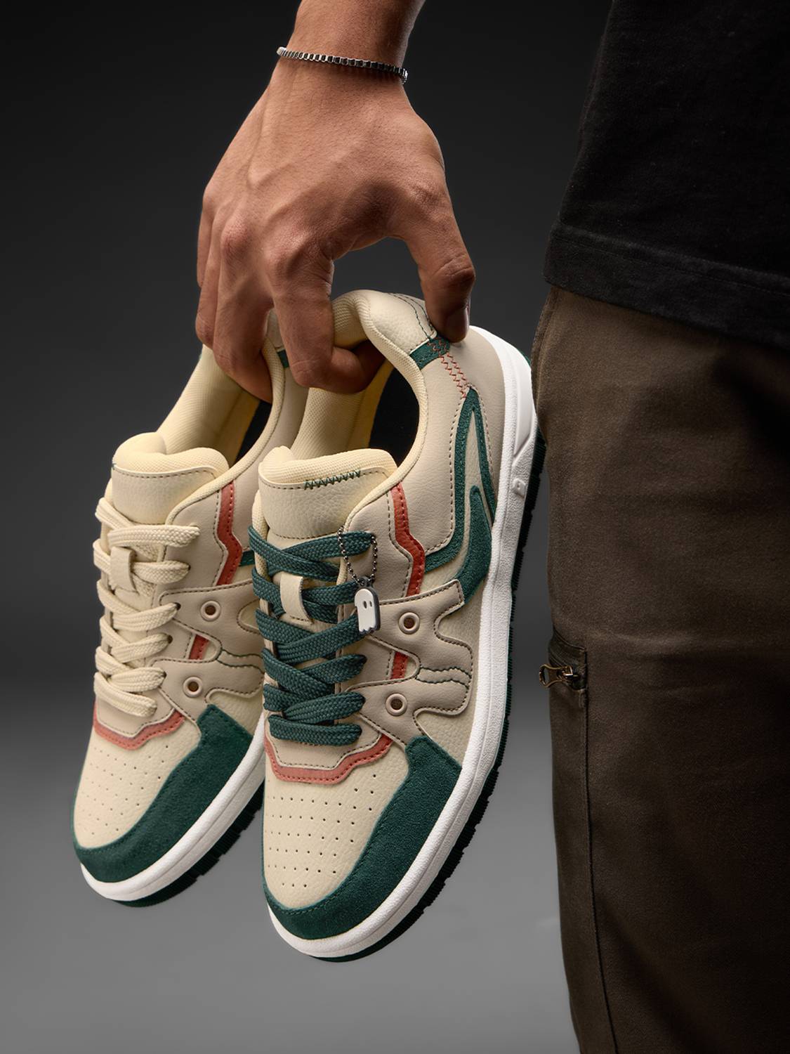The Souled Store Urban Blaze White Sneakers - Image 5