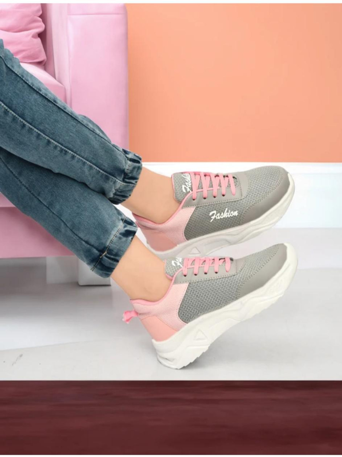 Image of KORNIC Training & Gym Shoes For Women