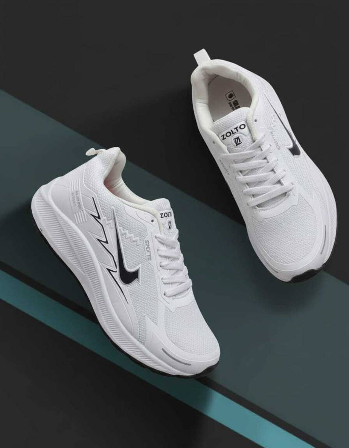 zolto Zolto White Comfortable and Lightweight Sports Shoes For Men