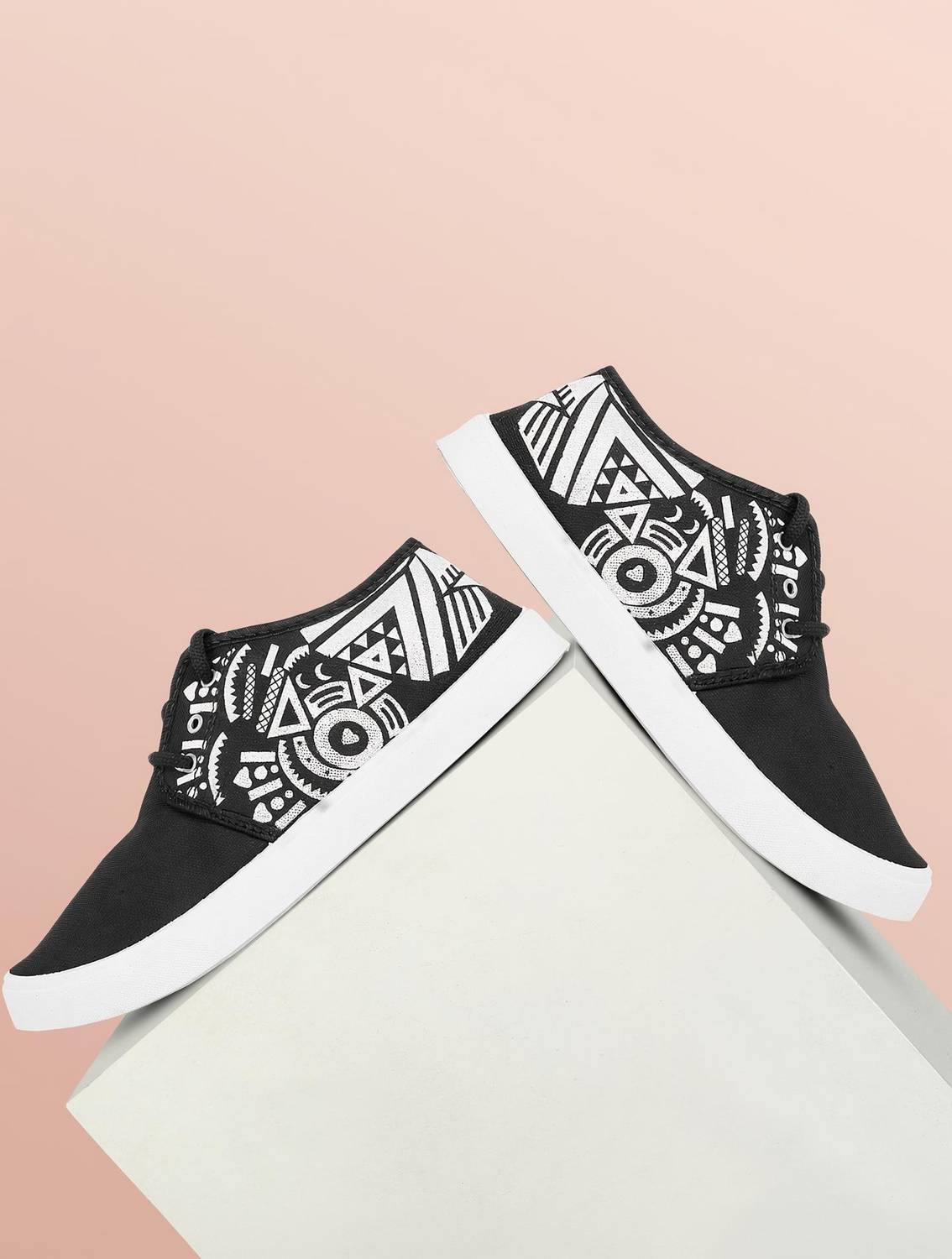 SPOTWALK SPOTWALK-202 Canvas Trendy Canvas Shoes For Men