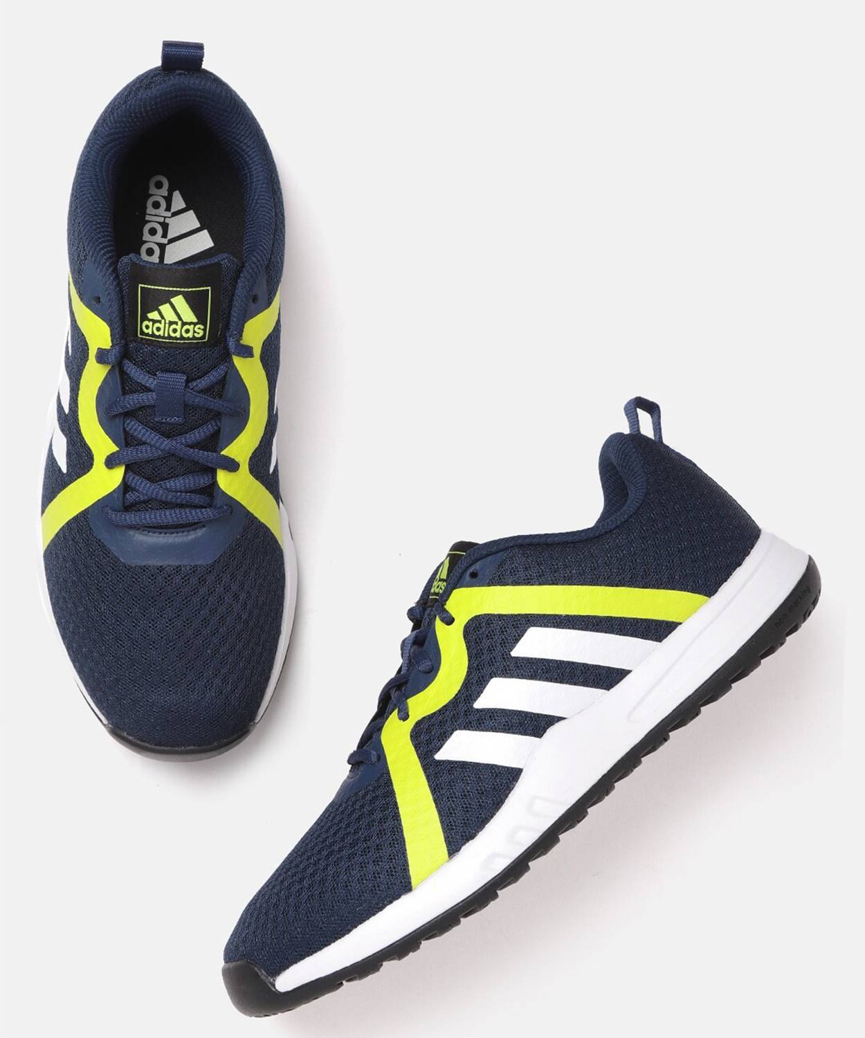 ADIDAS WhirlZ M Running Shoes For Men