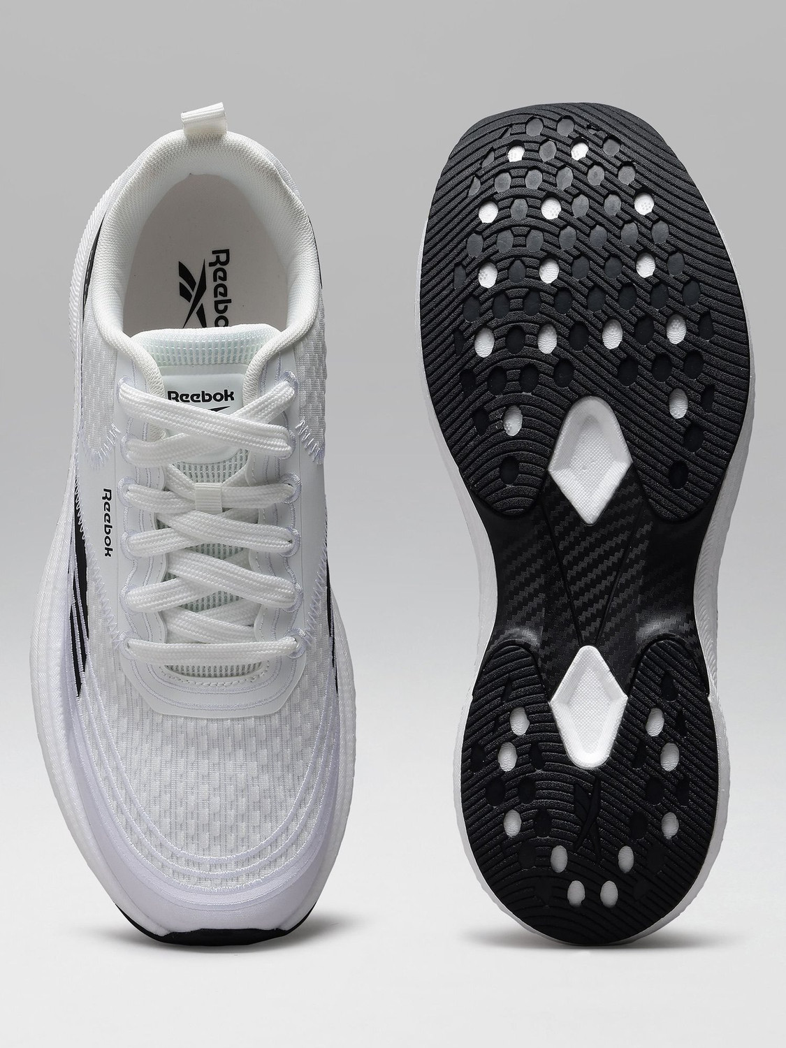 Image of REEBOK MAXFOAM SWIFTVENTURE U Running Shoes For Men