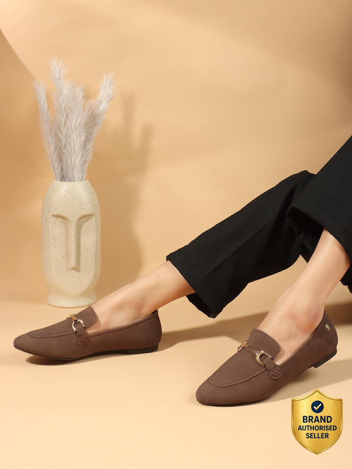 Image of Elle Women Casual Square Toe Solid Loafers Loafers For Women