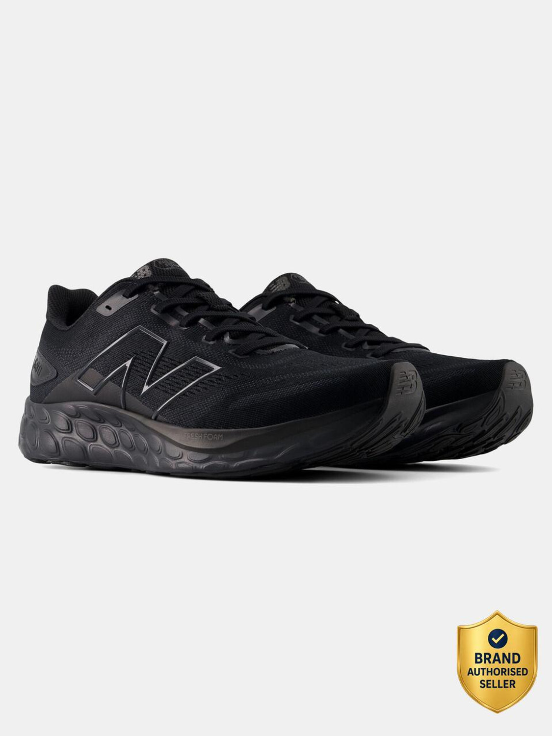 Image of New Balance 680 Running Shoes For Men