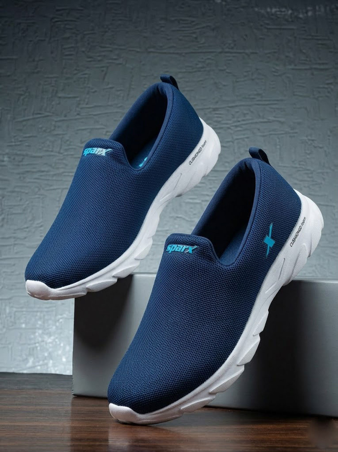 Image of Sparx SM 675 Walking Shoes For Men