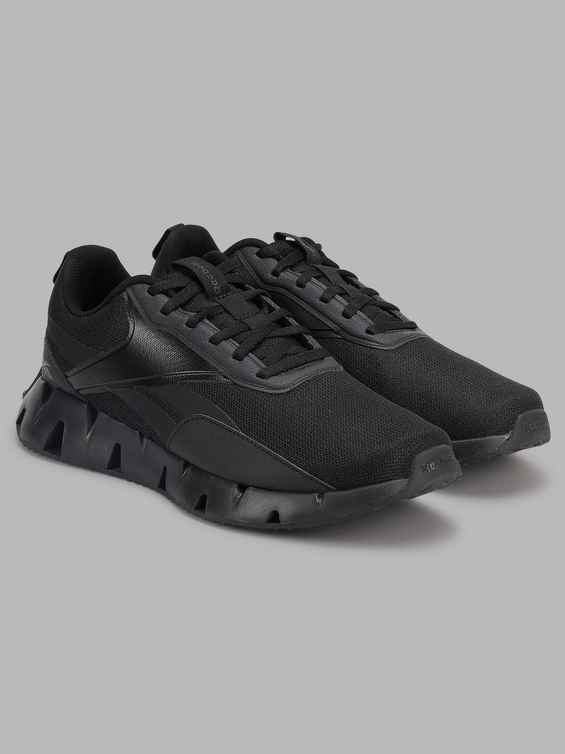 Reebok Zig Dynamica Lite Men's Black Running Shoes - Image 2