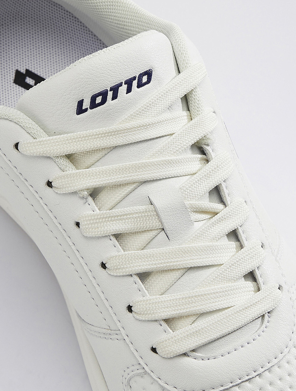Image of LOTTO Strada Sneakers For Women
