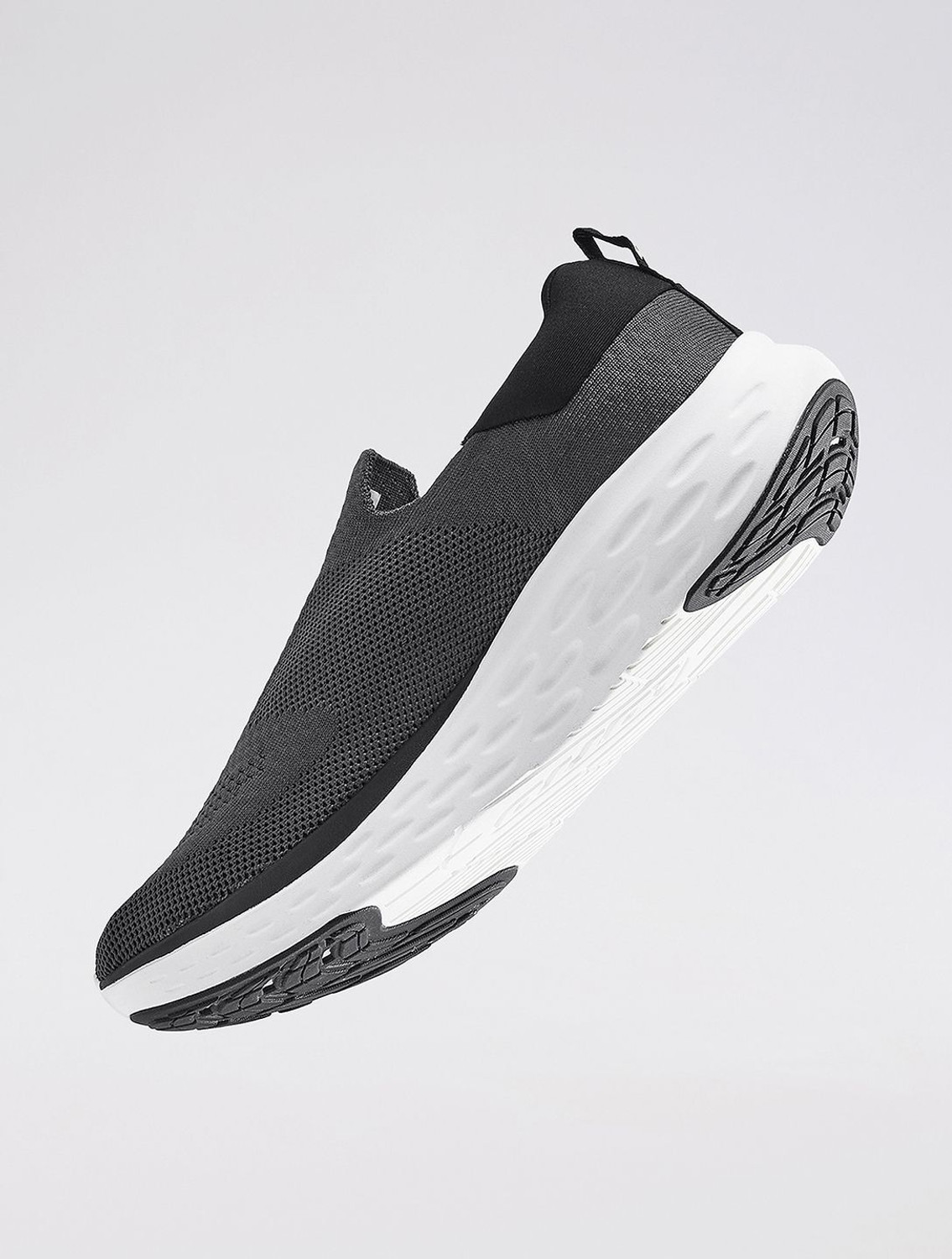 Image of LOTTO Aerostep Slip on Walking Shoes For Men