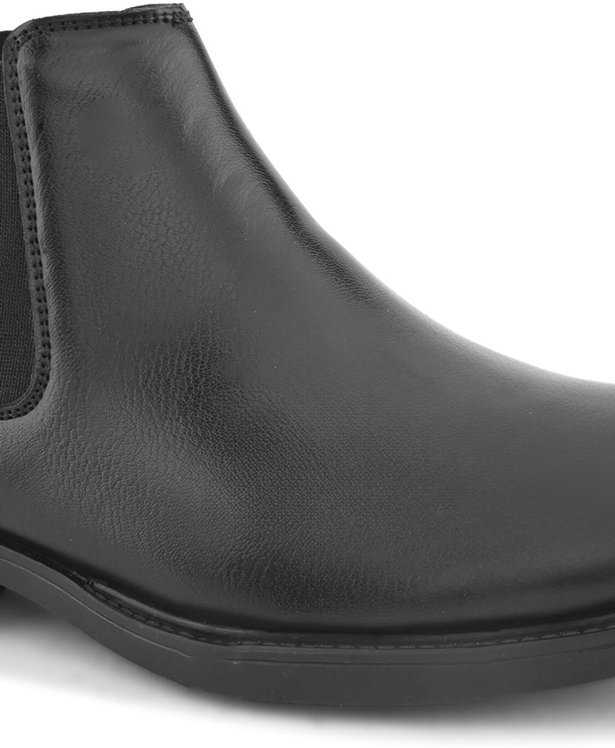 Roadster Men Black Chelsea Boots - Image 3