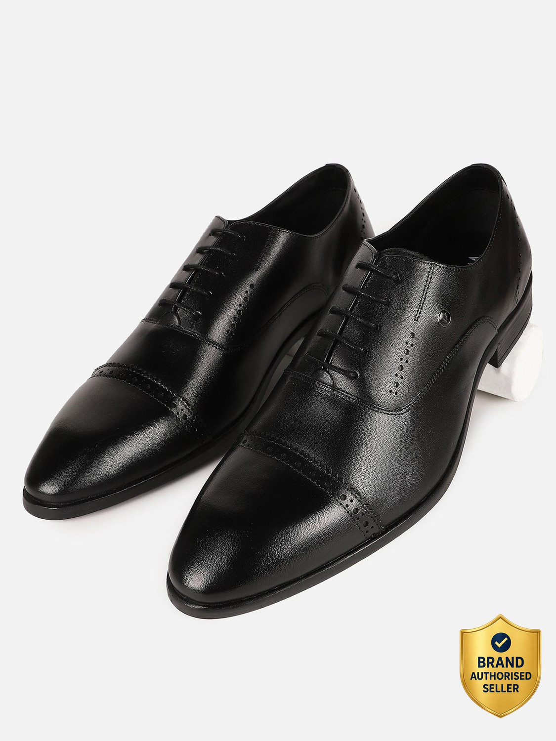 Image of VAN HEUSEN Oxford For Men (Black, 11)