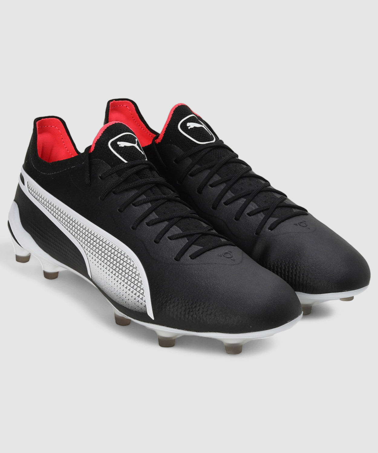 Image of PUMA KING ULTIMATE FG /AG Football Shoes For Men