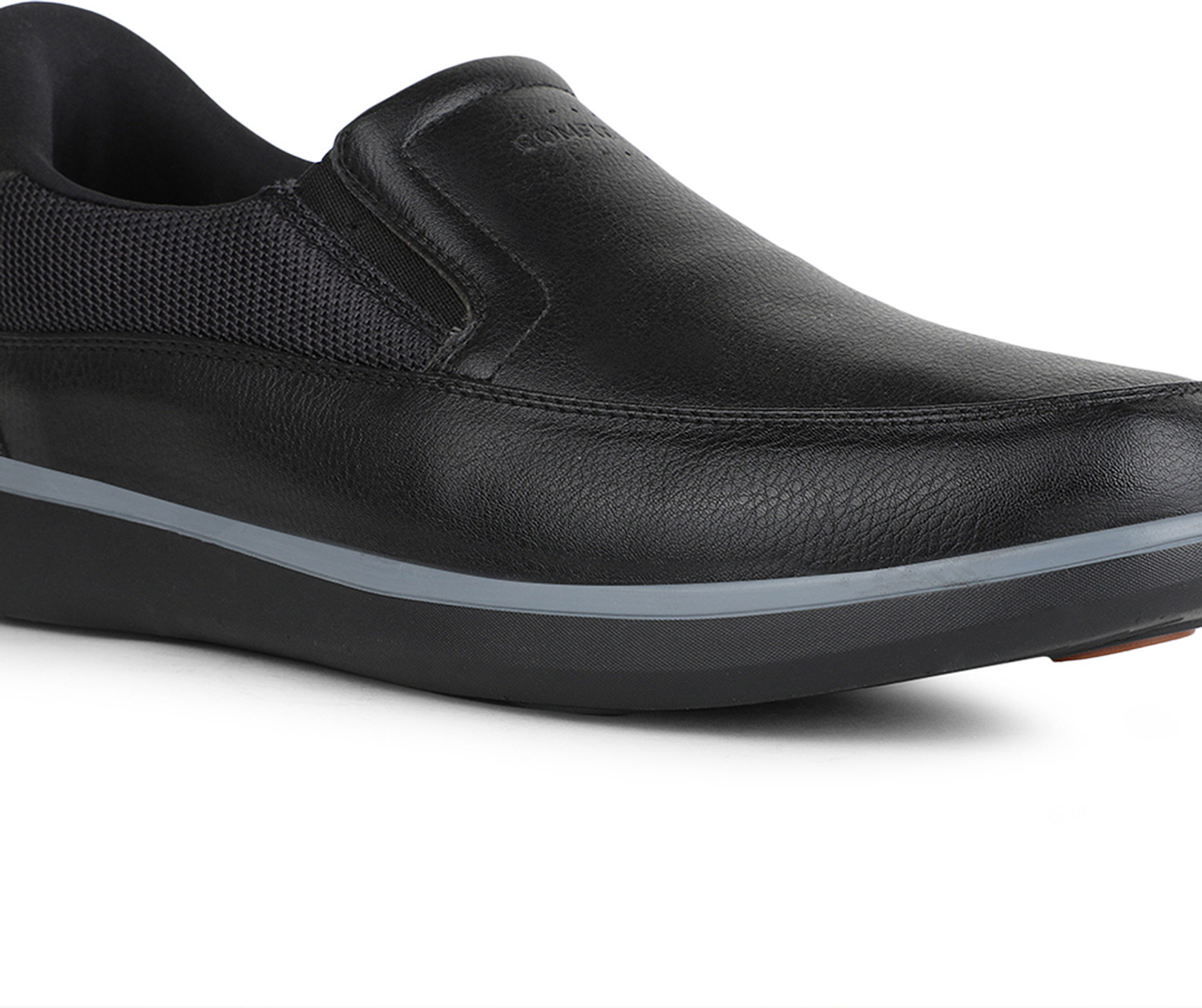 Image of Bata Bata Comfit Men's Casual Slip-On Shoes for Everyday Comfort Slip On Sneakers For Men