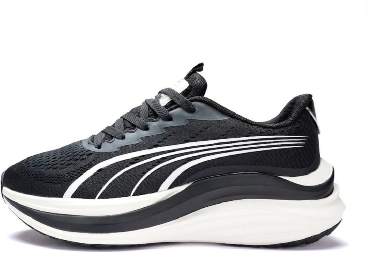 Image of ZBCS-01 Imported gym sport sneaker fashion PU Heel Sports Shoe Sneakers For Men (Black, White, 7)