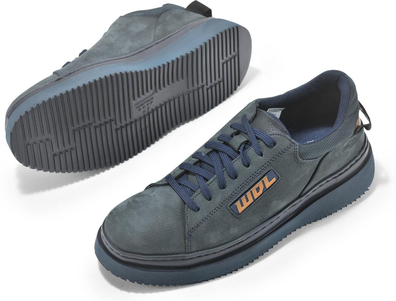 Image of WOODLAND Lace Up Lightweight Breathable Comfortable Daily Use Casuals For Men