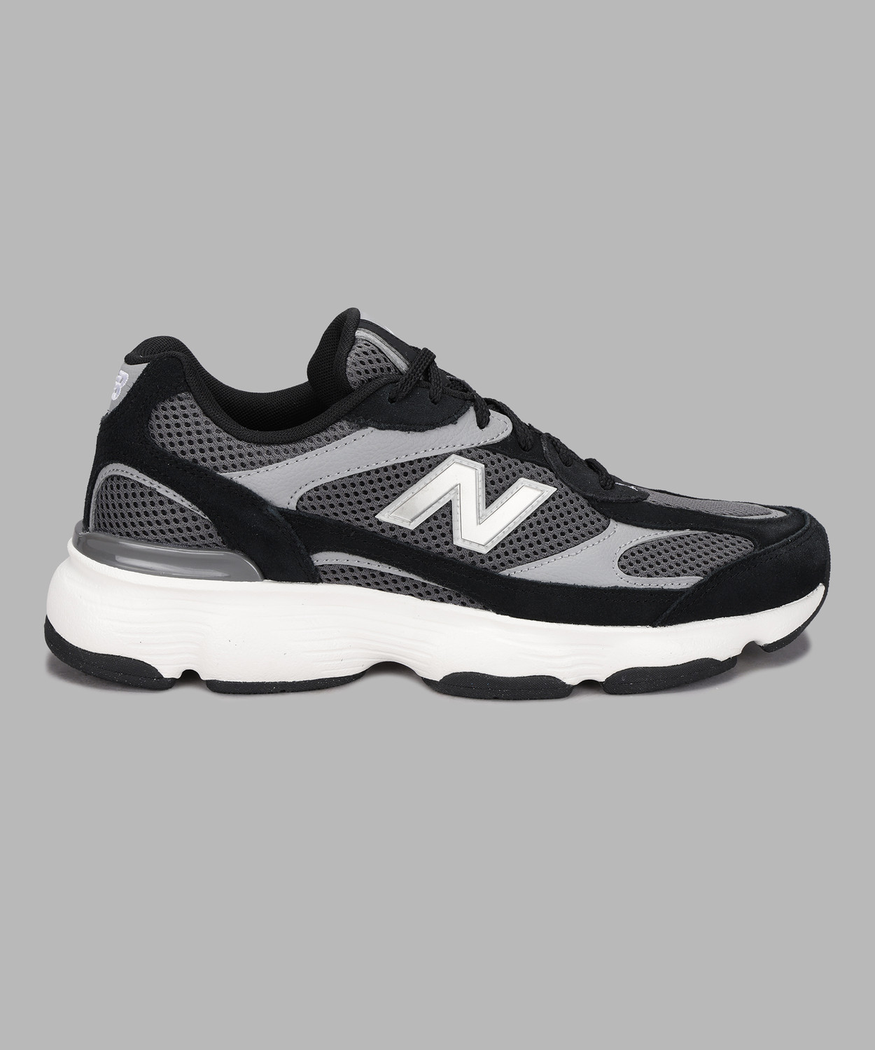 Image of New Balance 603 Sneakers For Men