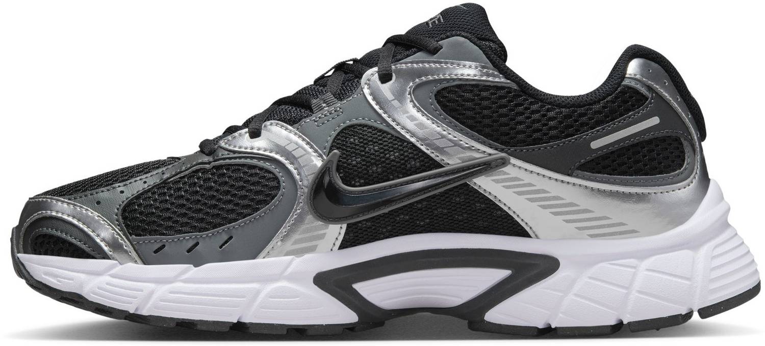 NIKE V5 RNR Black Running Shoes For Men - Image 3