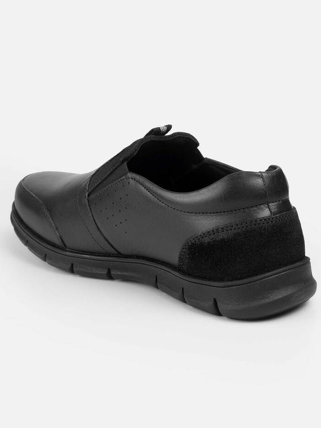 Image of MOCHI 19-653 Slip On For Men