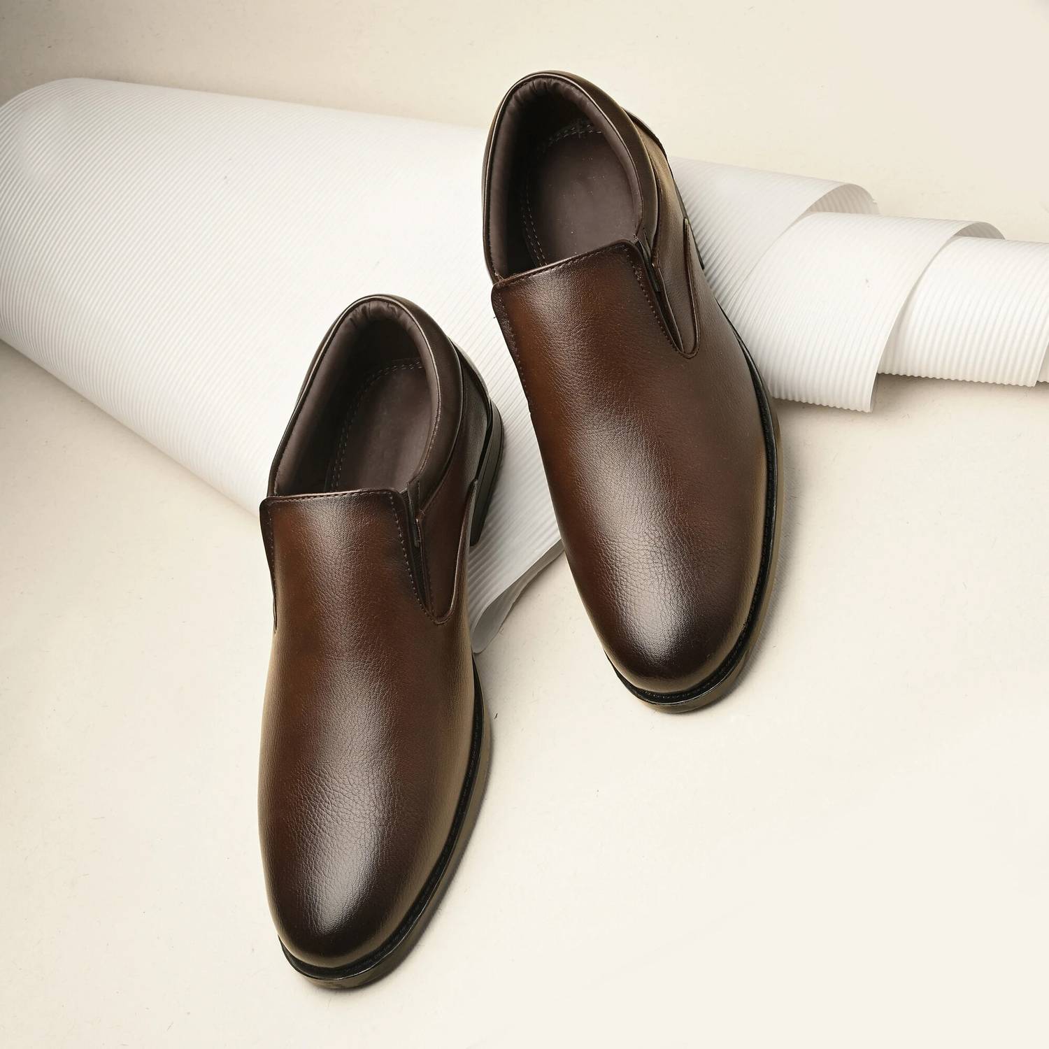 Butello Office Wear & Party Wear Semi Formal shoe for Mens Trendy Corporate Casuals For Men